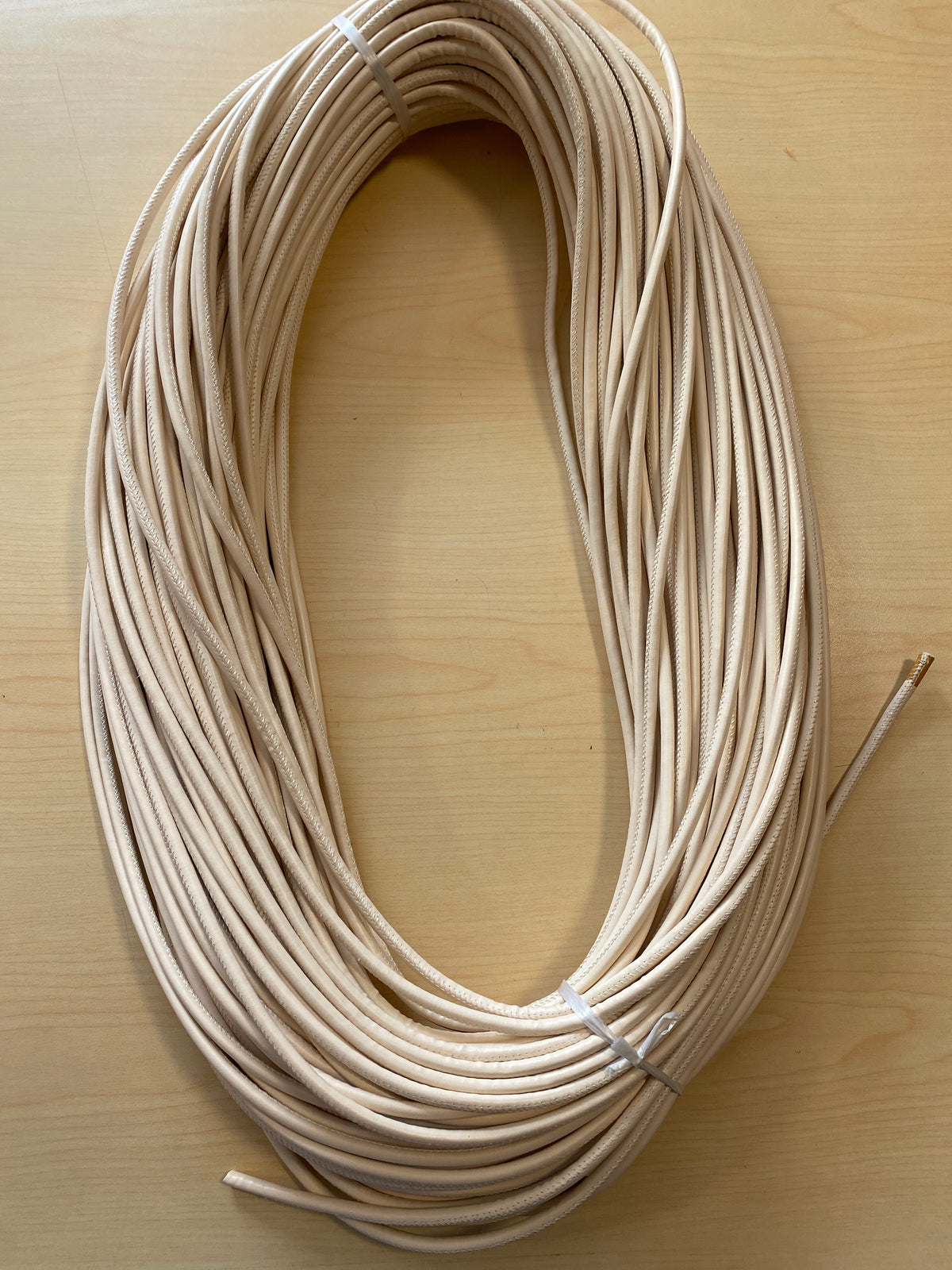 Cordón de cuero vegano