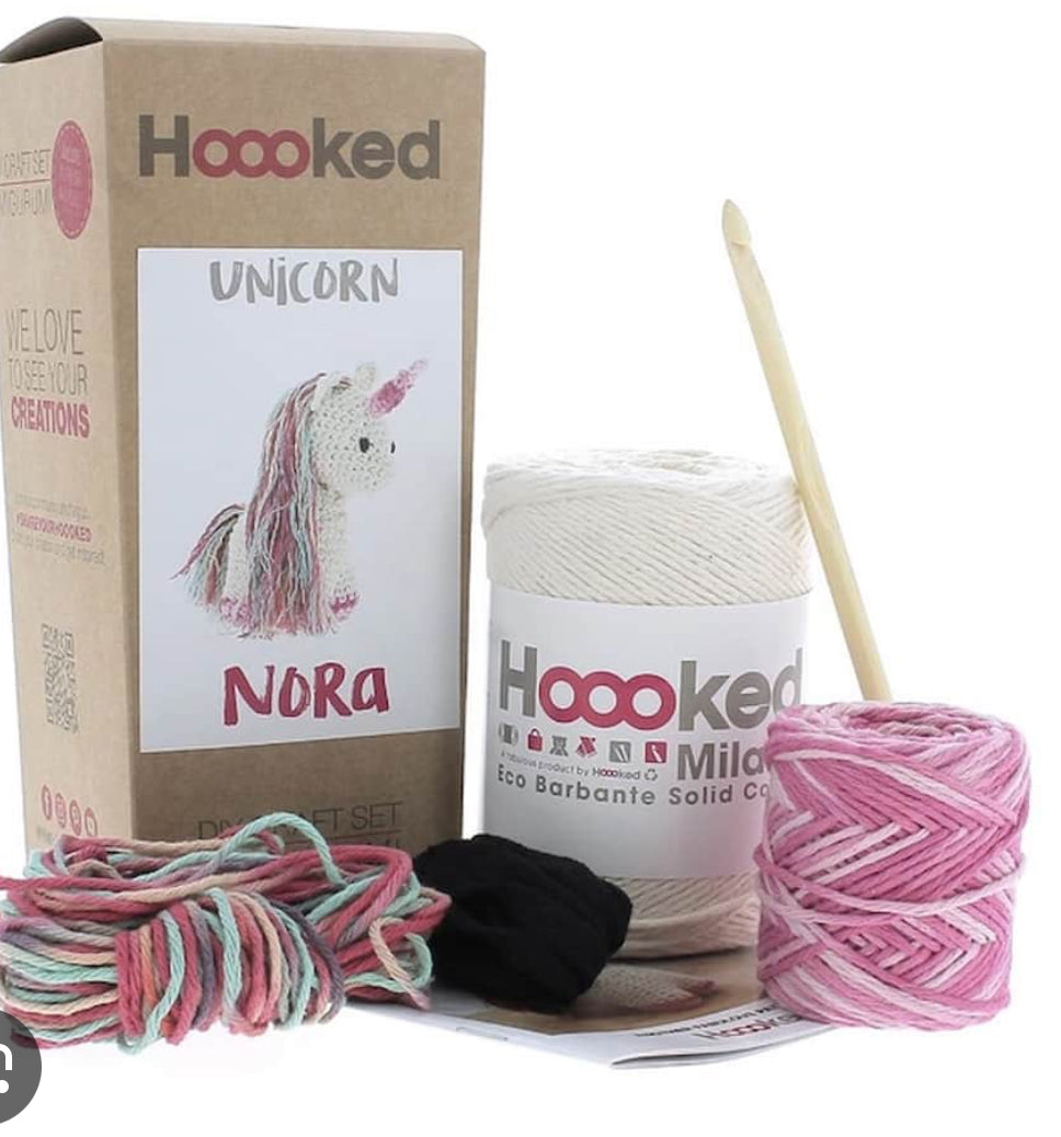 Amigurumi kit hooked