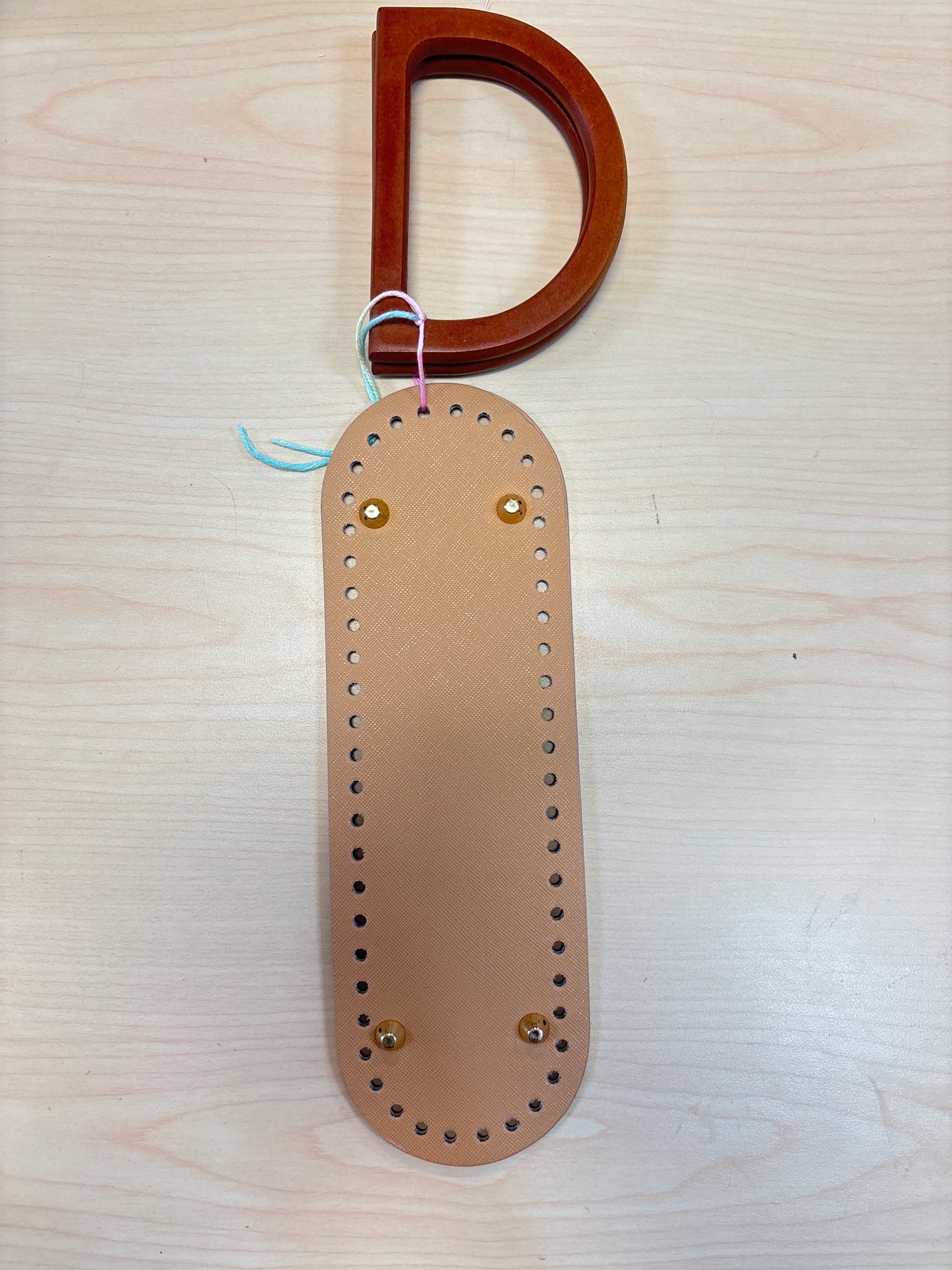 Kit de cartera con asa de madera