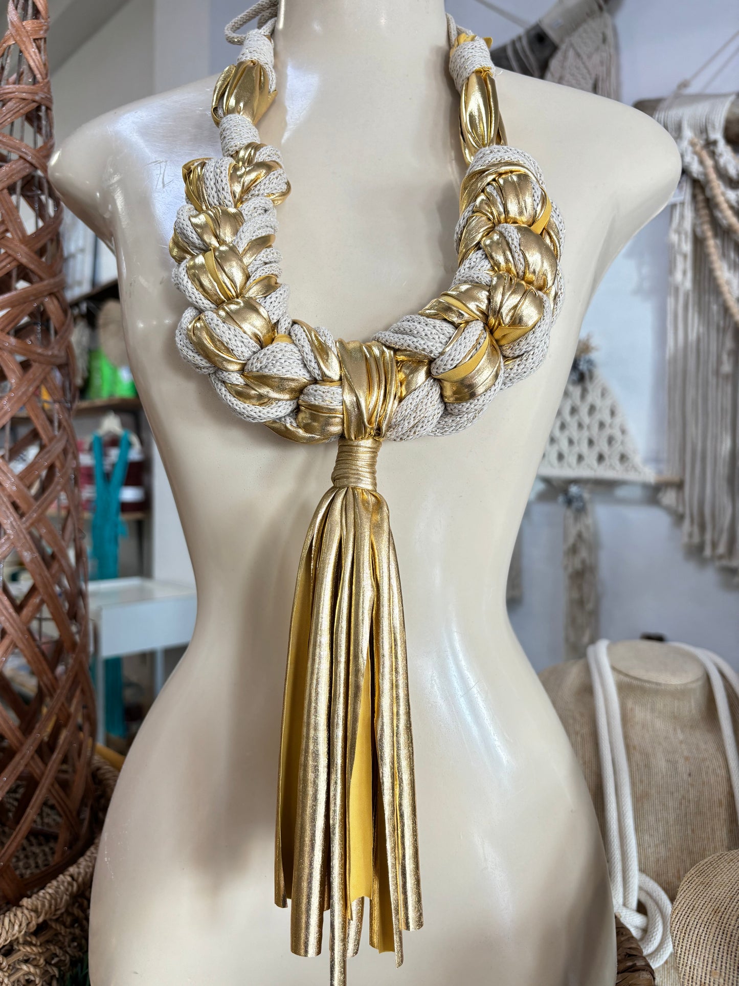 Chunky necklace