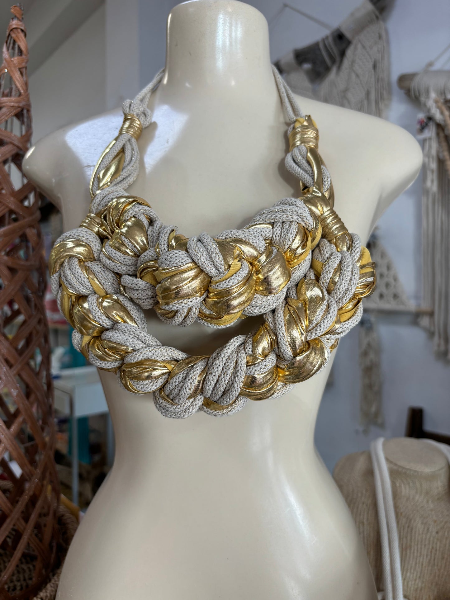 Chunky necklace