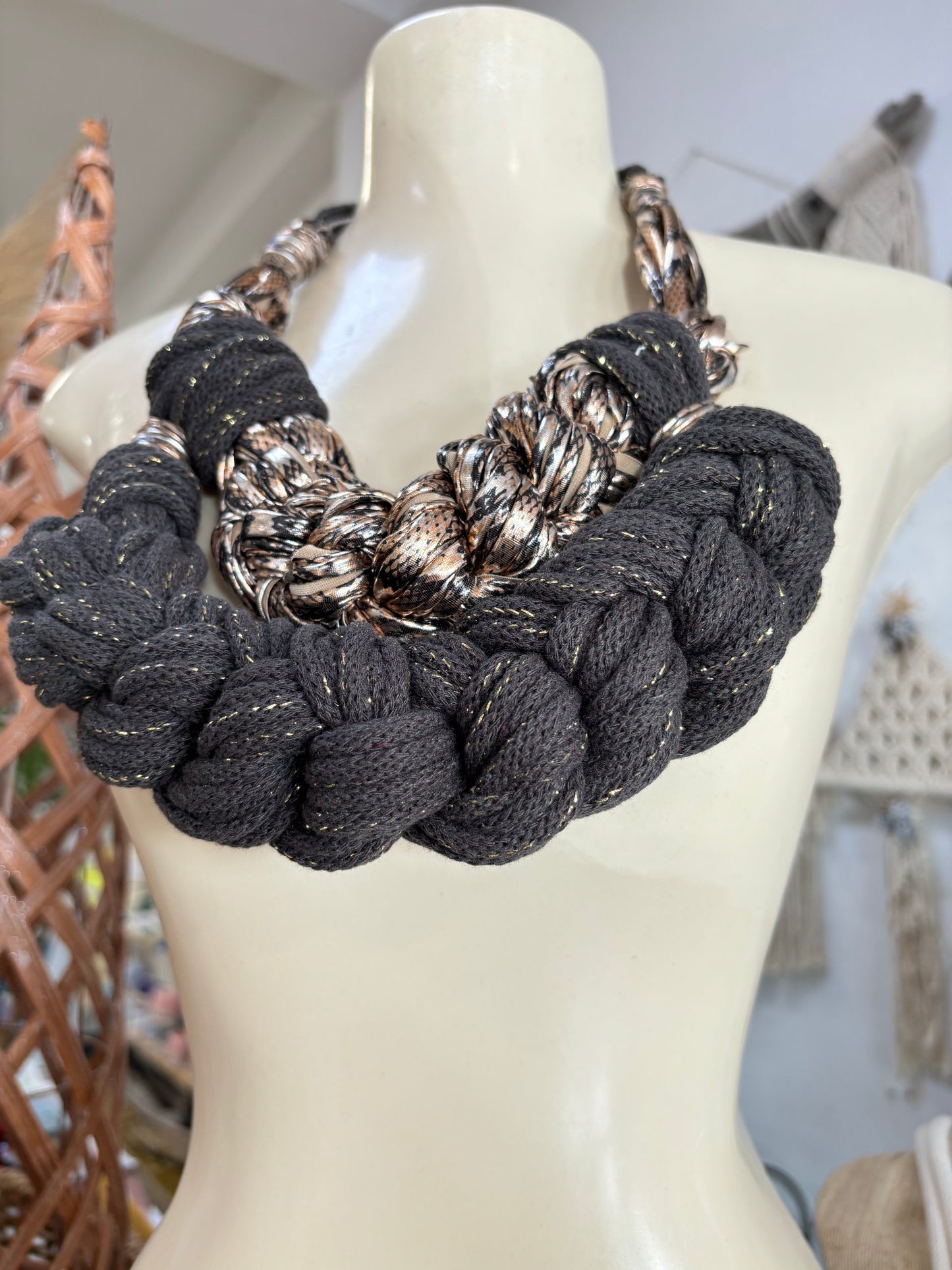 Chunky necklace