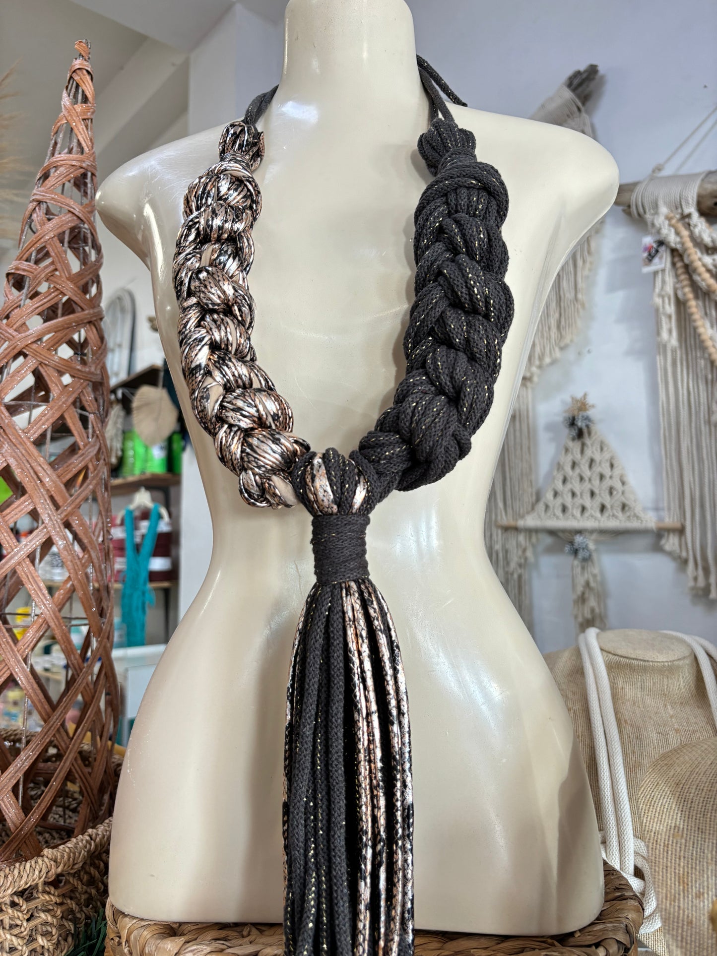 Chunky necklace