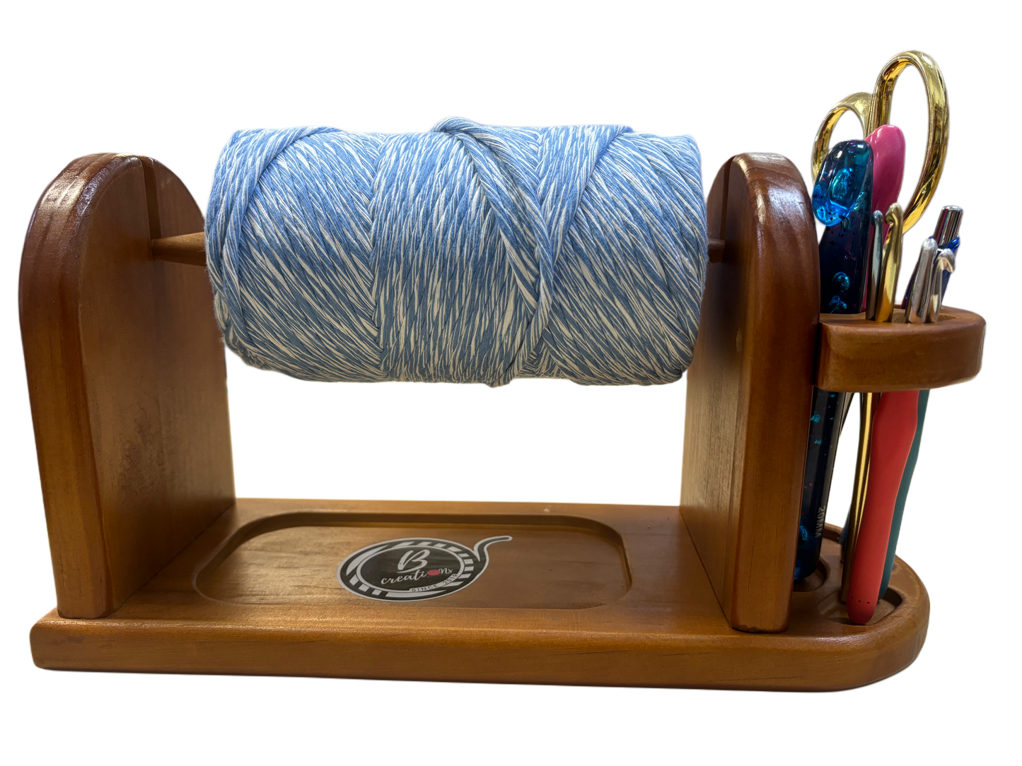 Yarn and tools Wooden holder