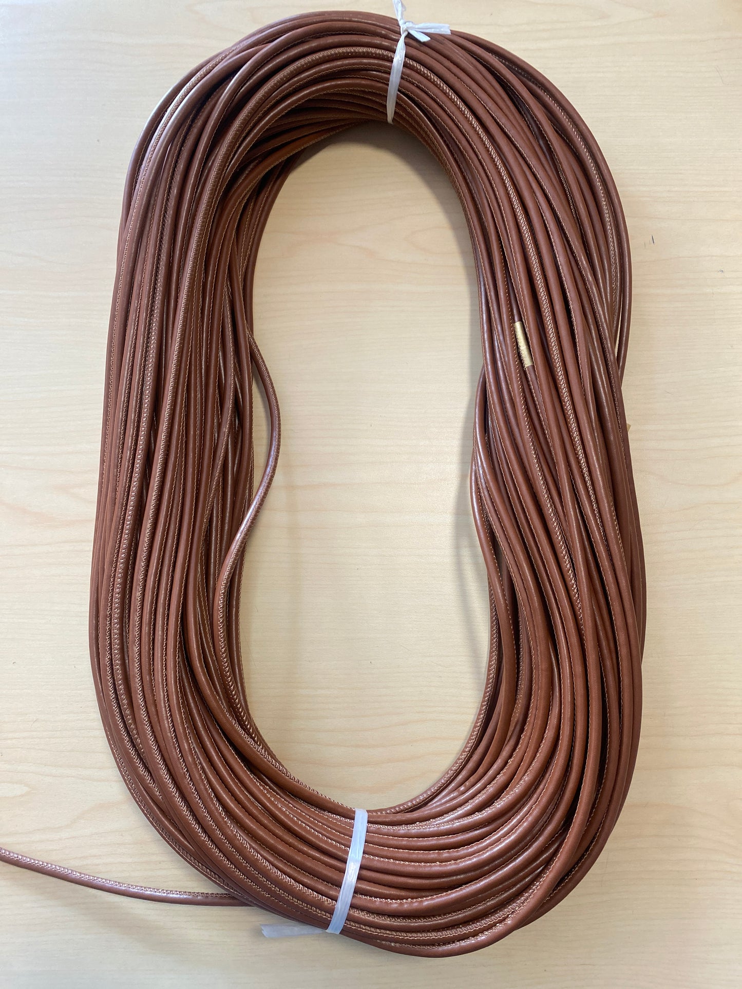 Cordón de cuero vegano
