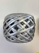 Load image into Gallery viewer, Metallic Yarn